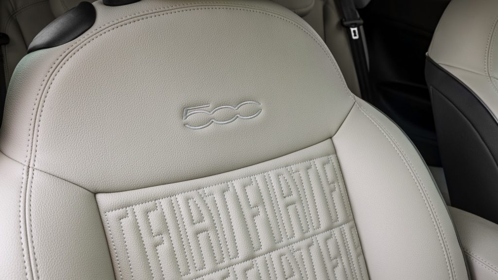 Fiat 500e Hatcback 24kWh  interior