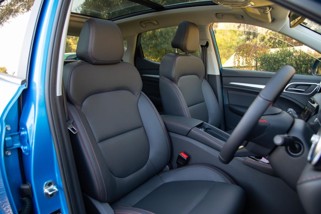 Mg ZS EV Standard Range interior