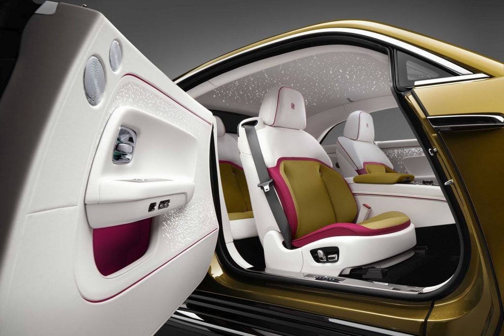 Rolls‑Royce Spectre 102 kWh interior