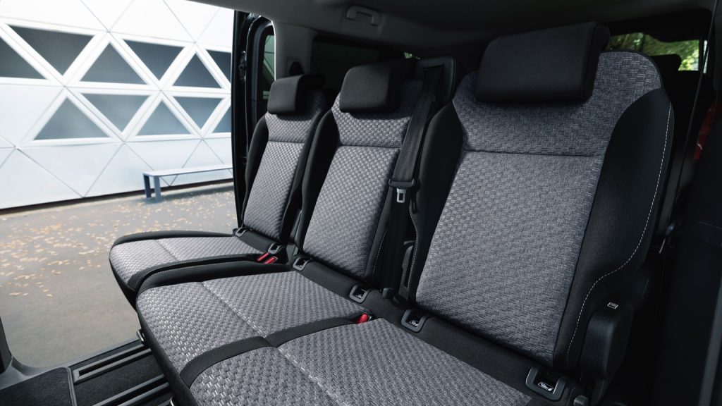 Citroen e-Space Tourer M 50 kWh interior