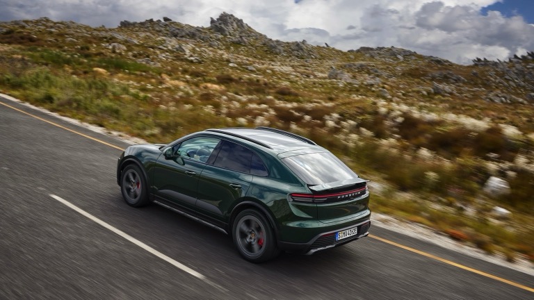 Porsche Macan 4S Electric