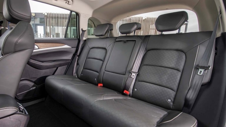 kywell BE11 Standard Range interior