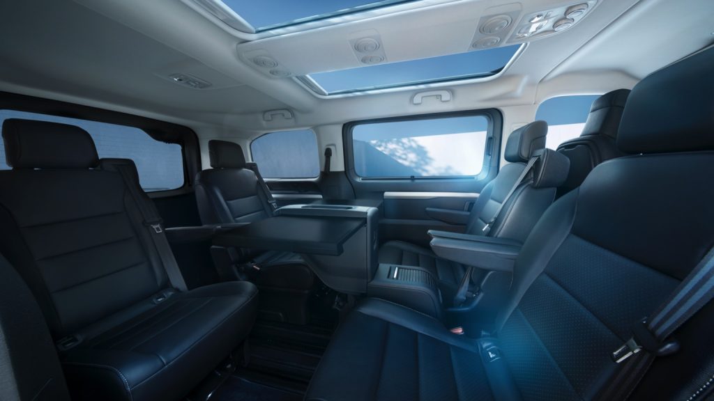 Vauxhall Zafira Electric 75 kWh interior