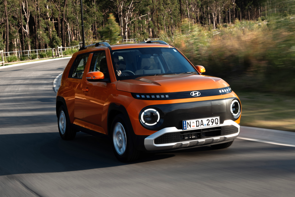 Hyundai INSTER's Standard Range review