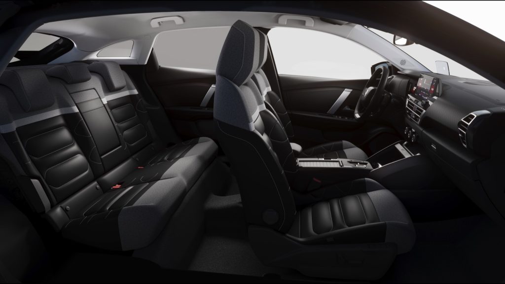 Citroen e-C4 Base interior