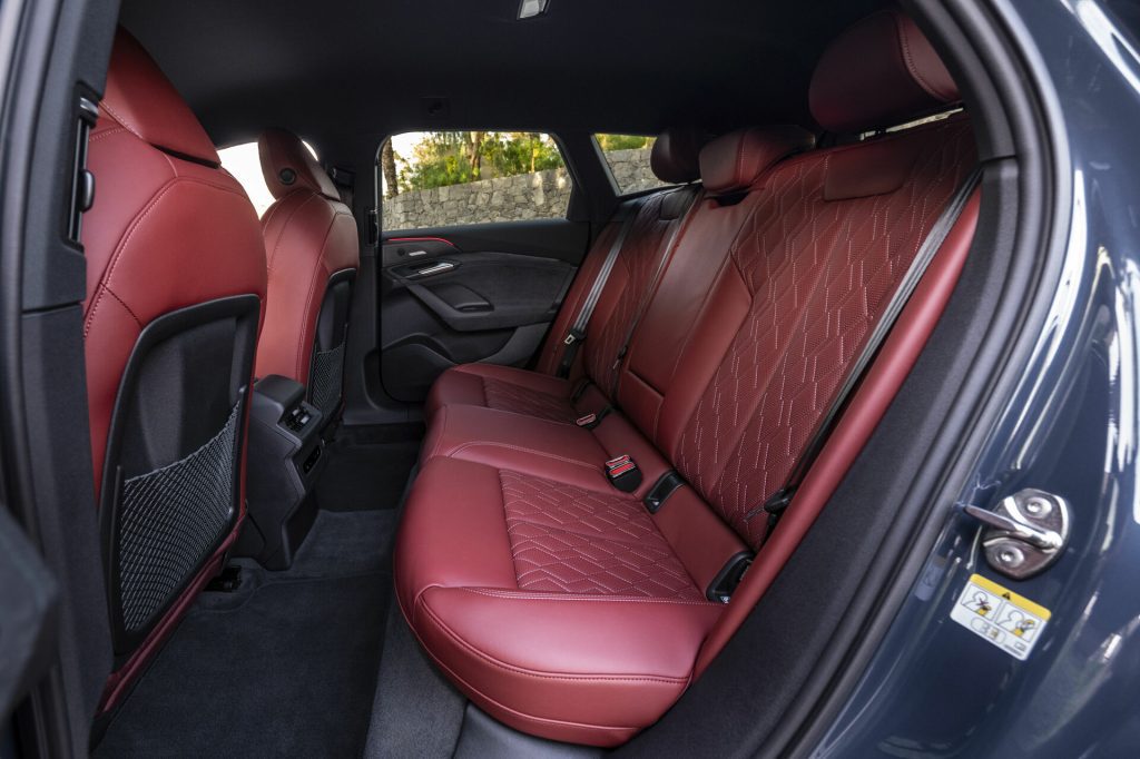 Audi S6 e-tron Avant interior