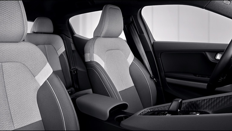 Polestar 2 Standard Range Single Motor interior