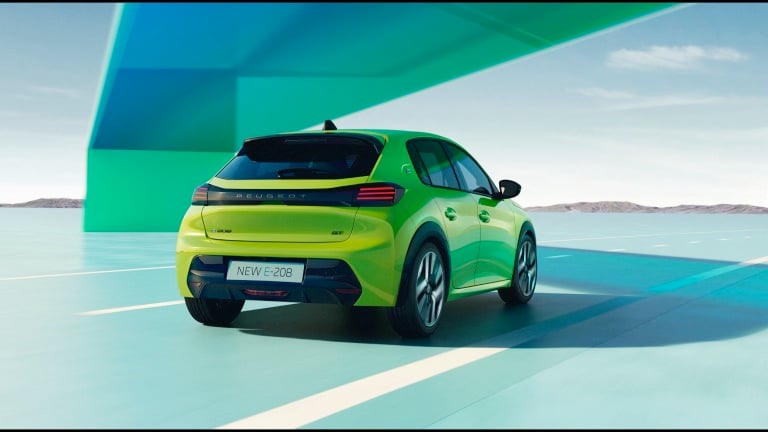 Peugeot e-208