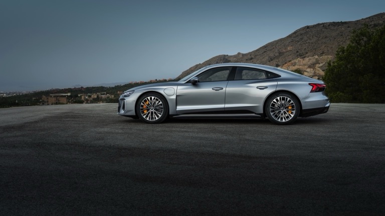 Audi e-tron GT S 