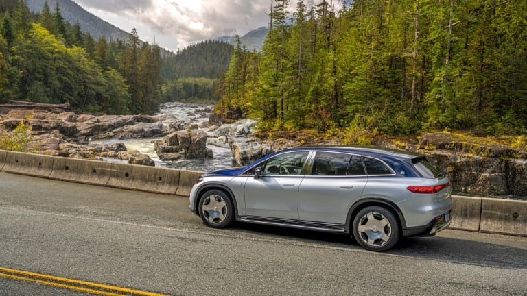 Mercedes-Benz EQS SUV Maybach 680